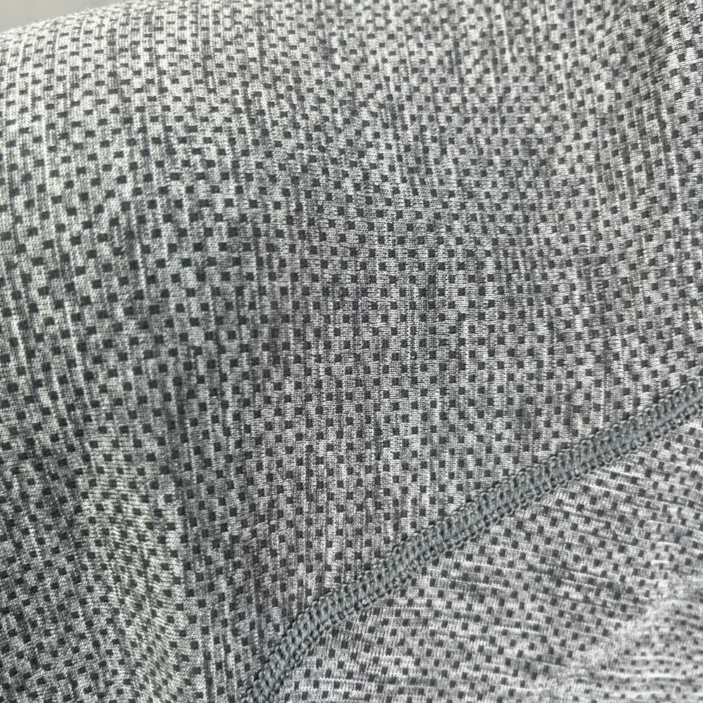 Lululemon Gray Quarter-Zip Women's Exercise Top - Picture 6 of 6